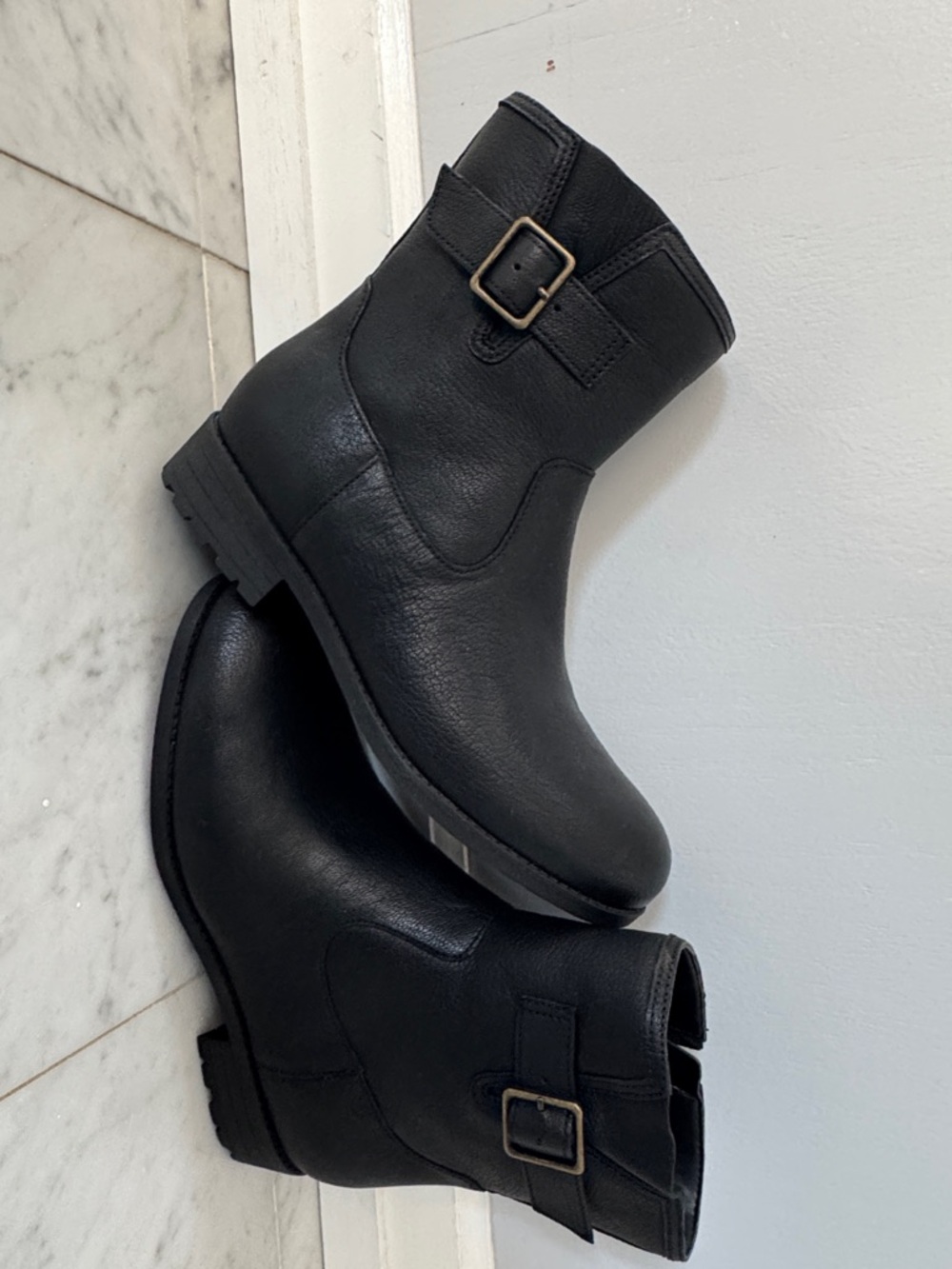 Vionic Black Leather Buckle Moto Ankle Boots